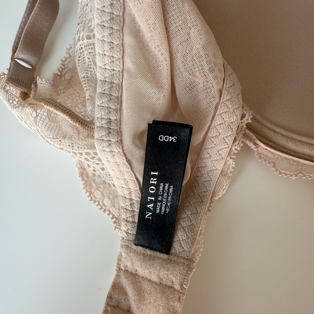 Natori Lace Bra - Picture 4 of 6